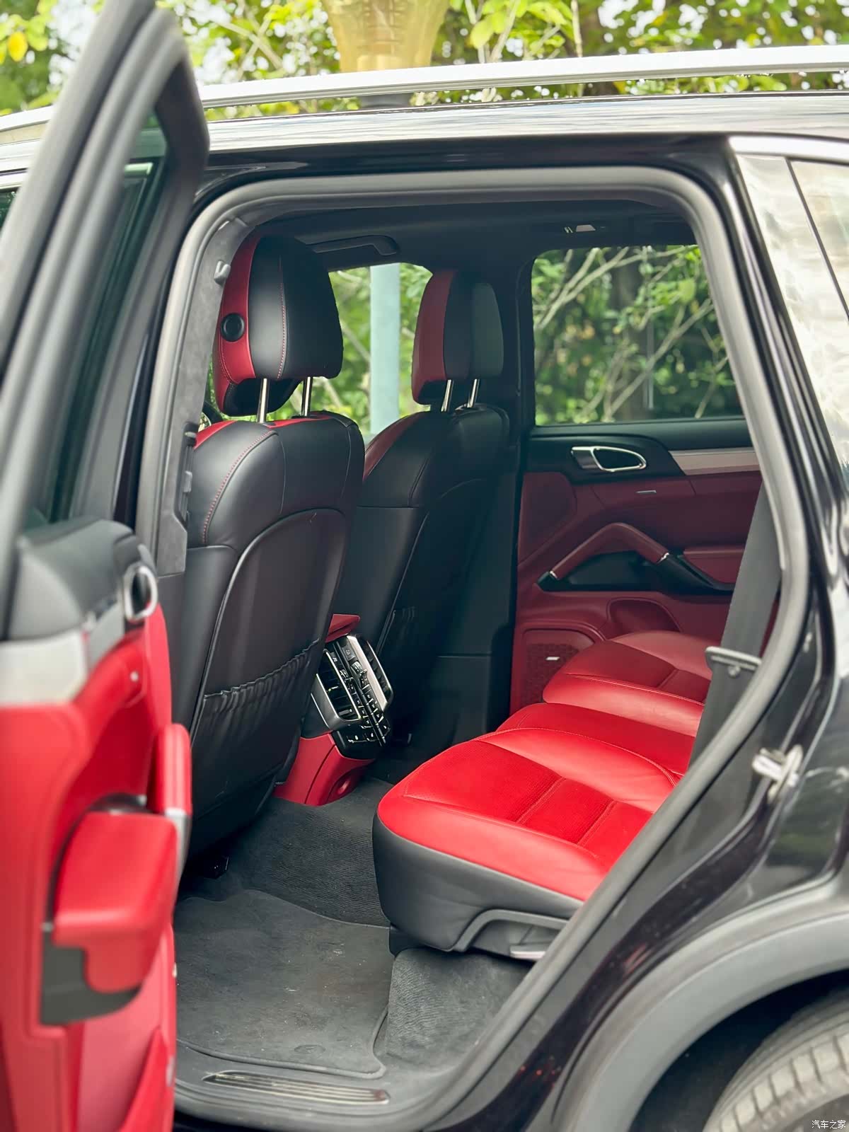 Porsche Cayenne, 2015 16