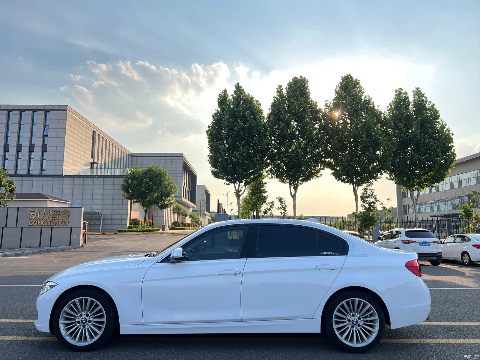 BMW 3 Series, 2018 2