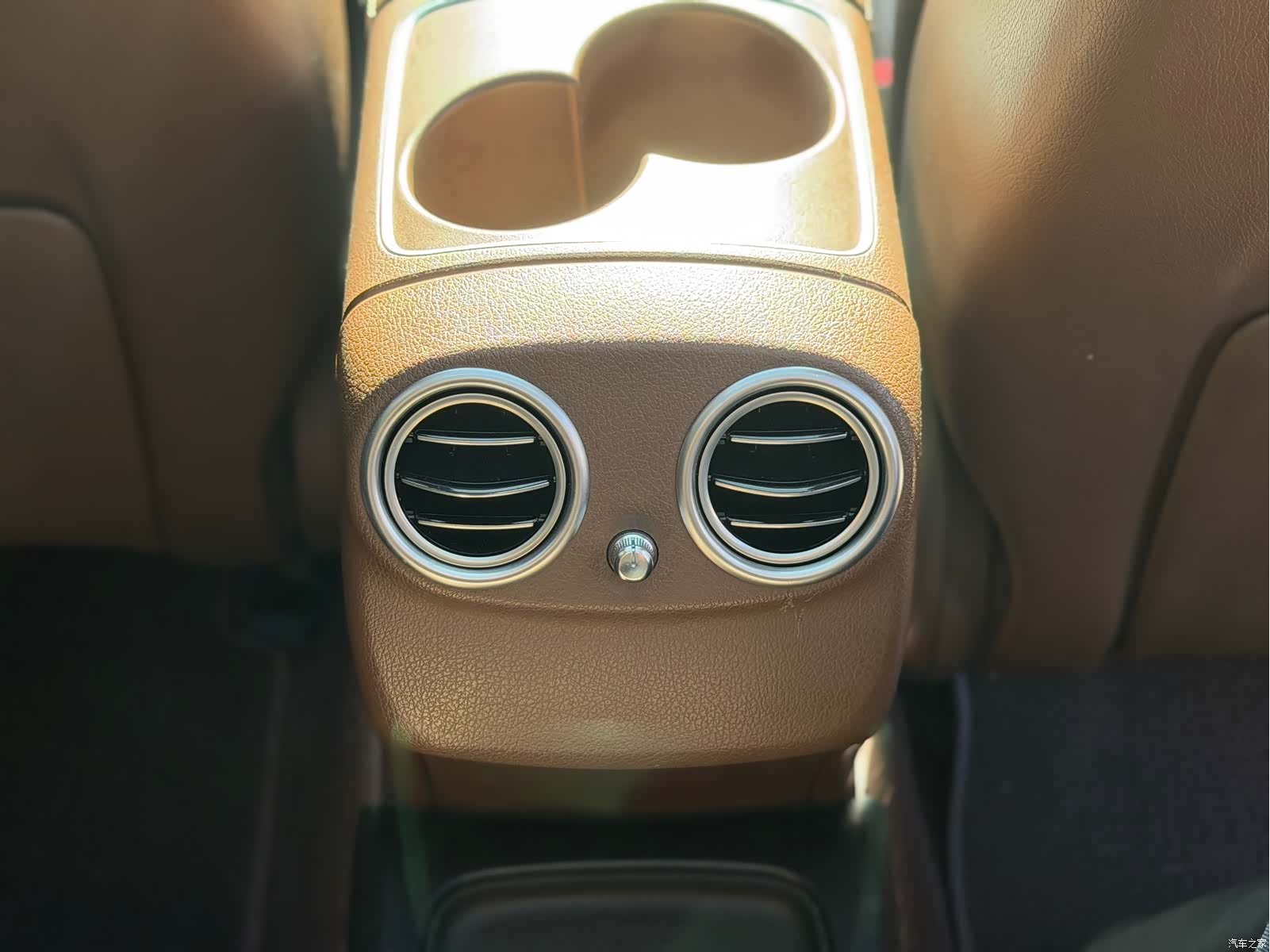 Mercedes-Benz E-Class, 2020 8