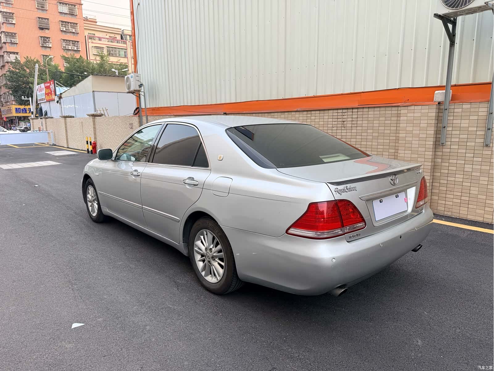 Toyota Crown, 2006 7