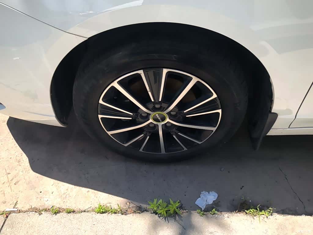 Roewe i5, 2023 23