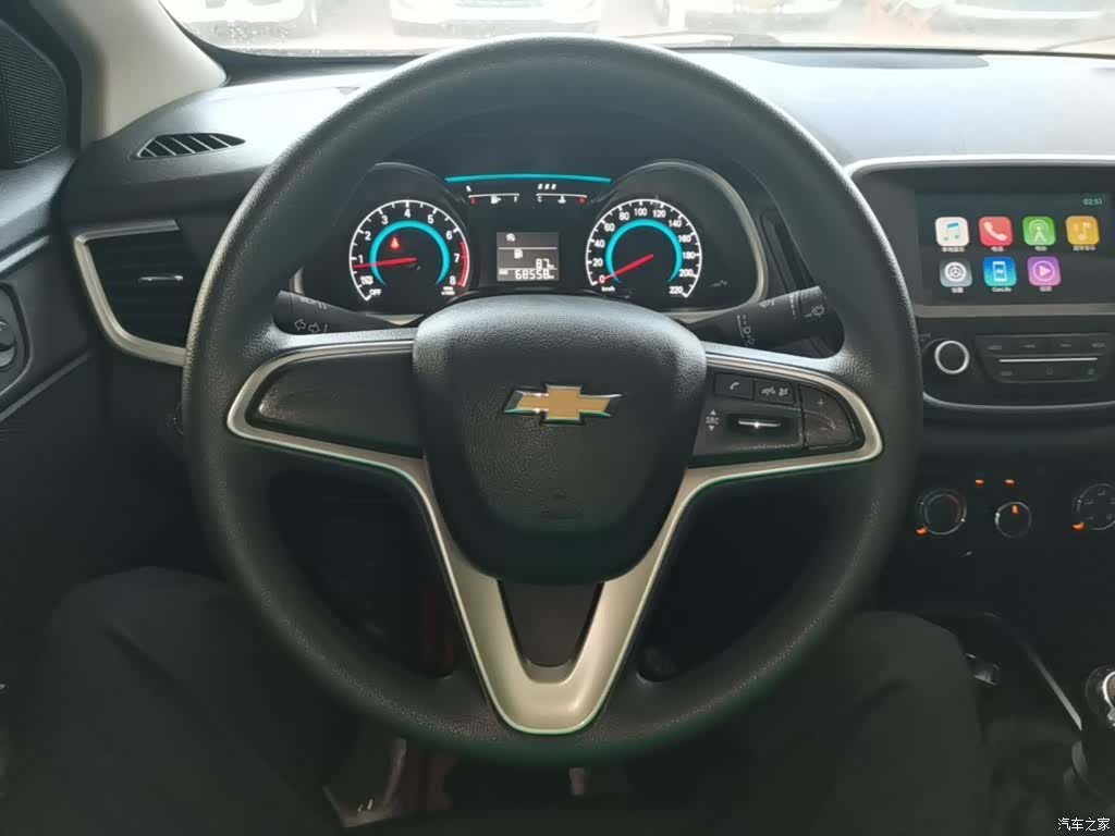 Chevrolet 320, 2018 11