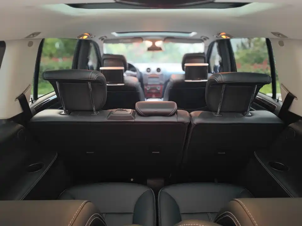 Mercedes-Benz GL grade