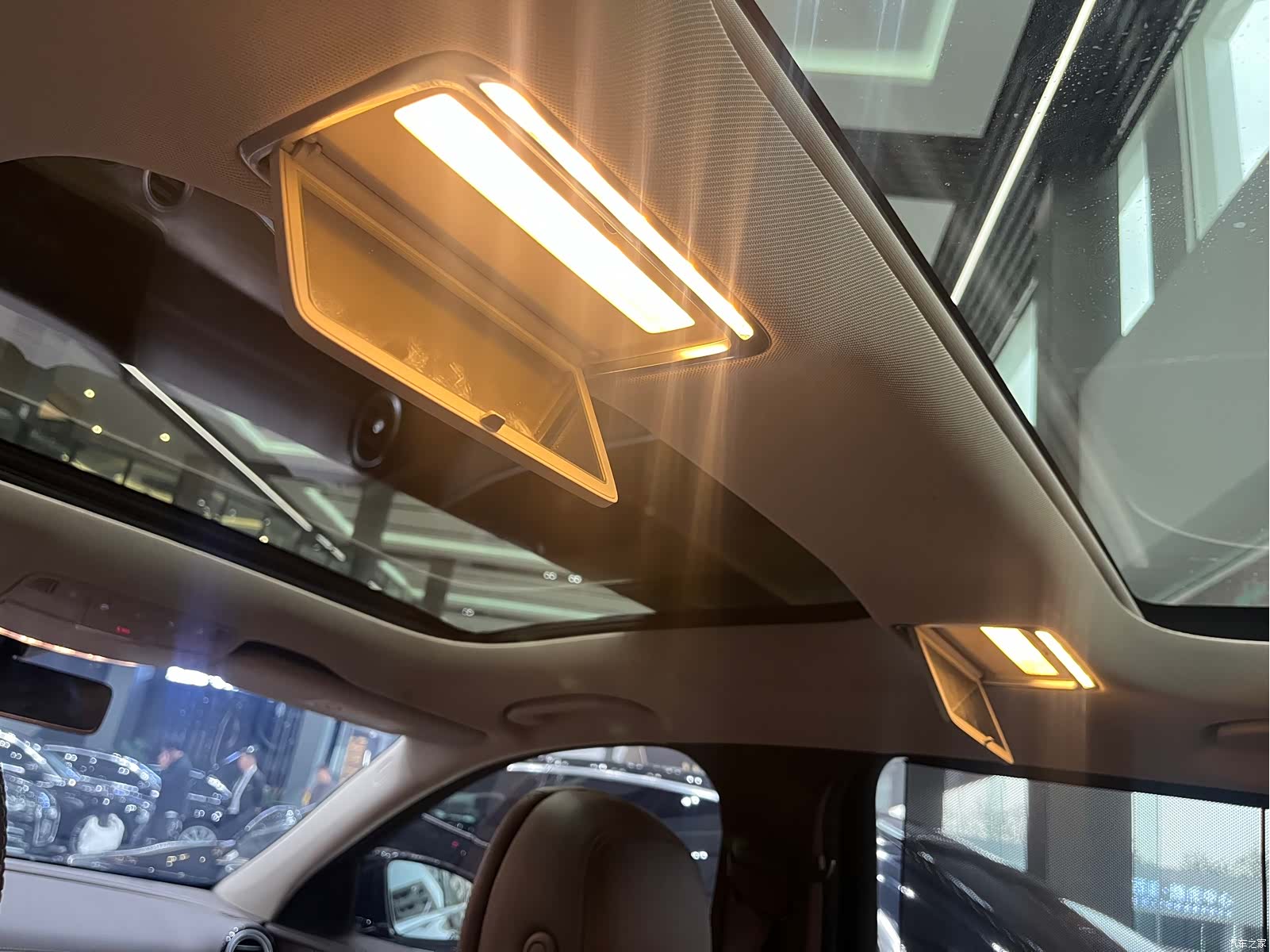 Mercedes-Benz E-Class, 2021 6