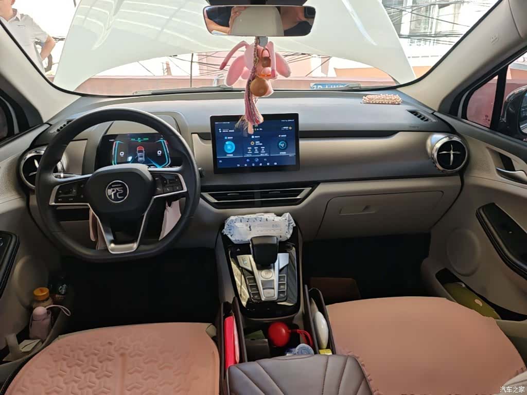BYD Yuan, 2022 10