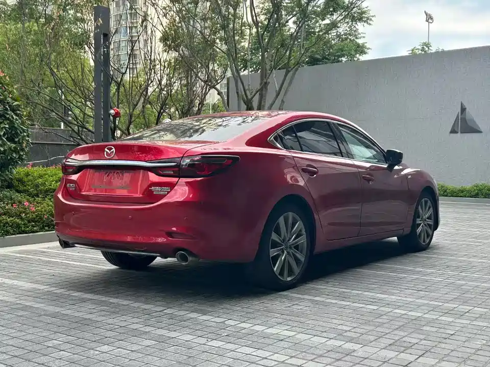 Mazda Atez