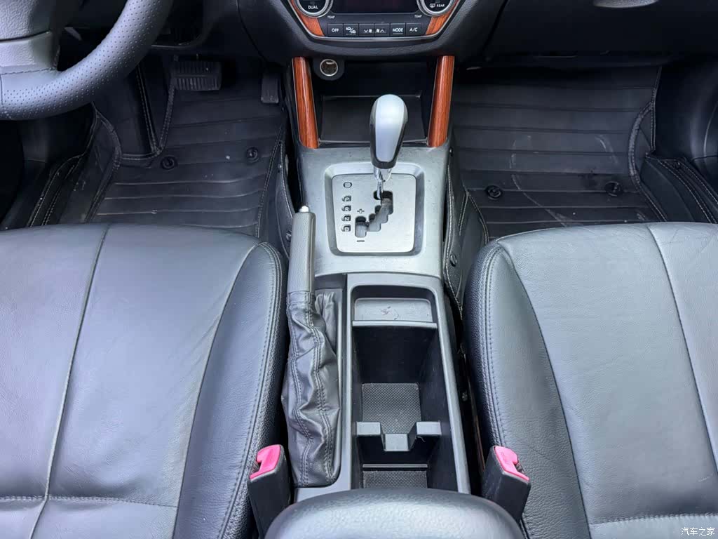 Subaru Forester, 2011 7