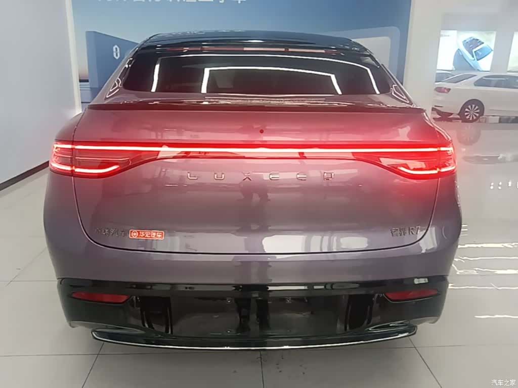 Luxeed R7, 2025 6