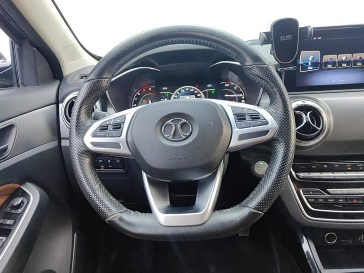 BAIC zhi xing 2018 1.5T CVT zhi ling ban guo V