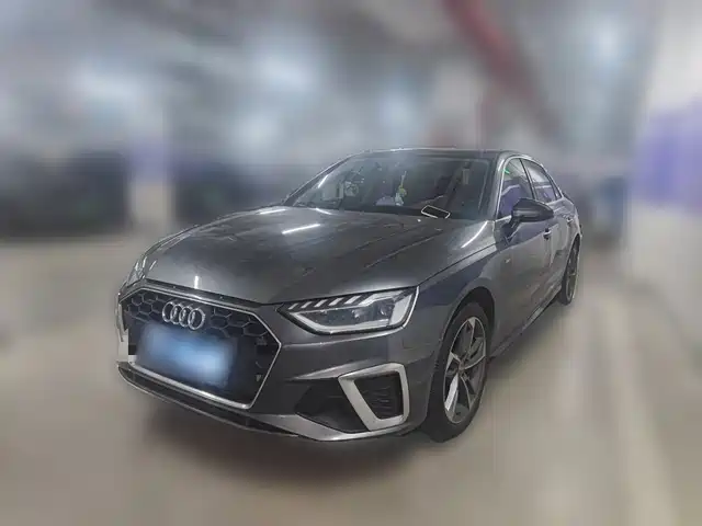 Audi A4L 2021 — купить из Китая под заказ