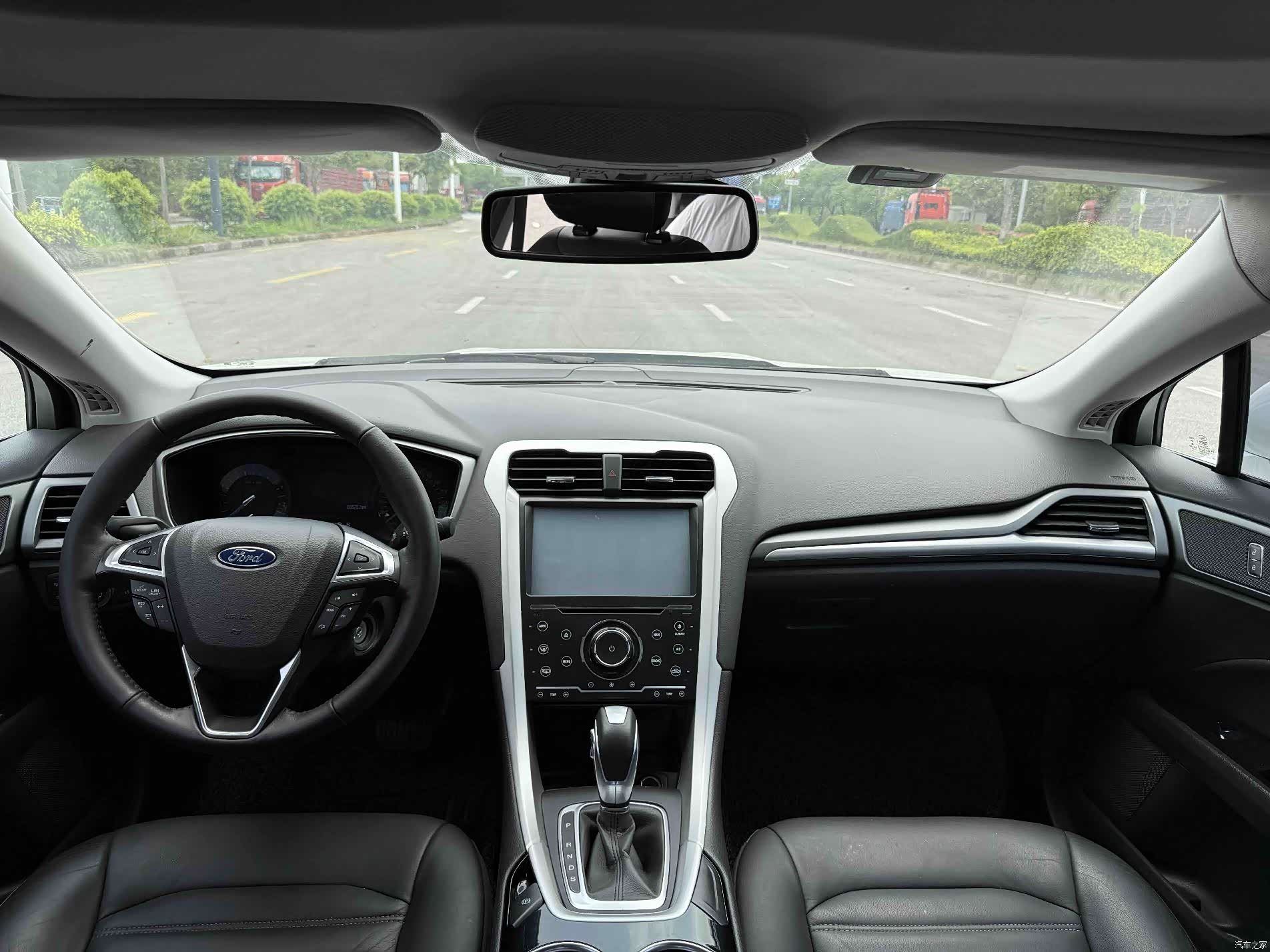 Ford Mondeo, 2015 все фото