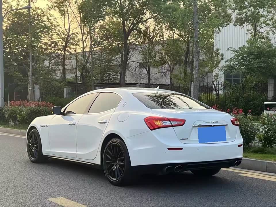 Maserati Ghibli