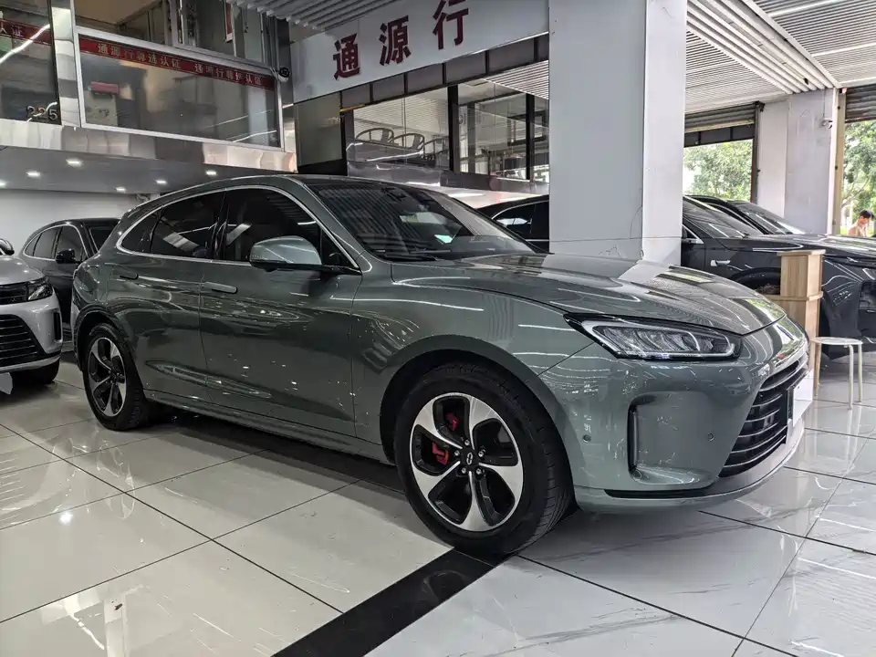 AITO Ask the world M5