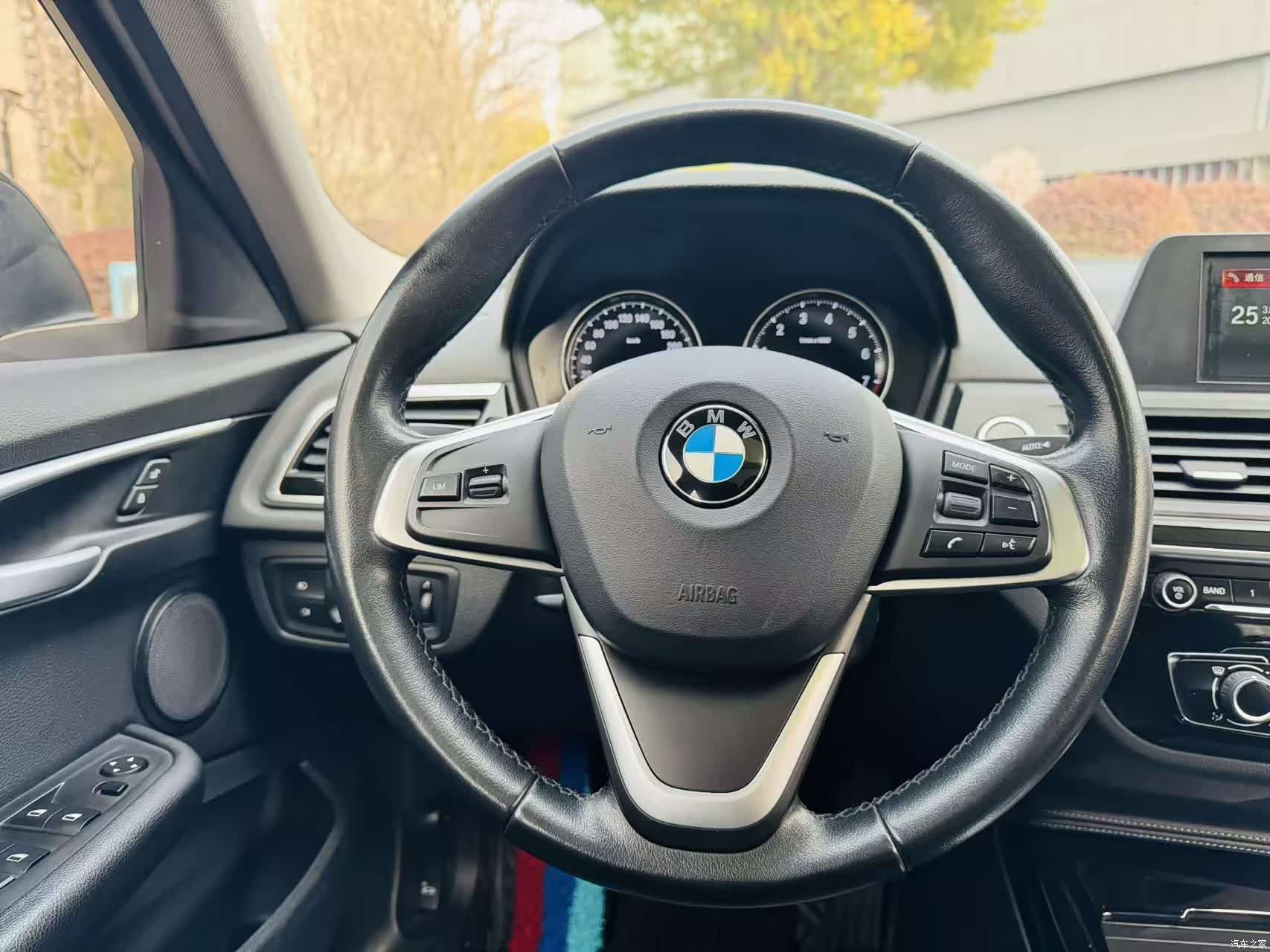 BMW 1 Series, 2017 12