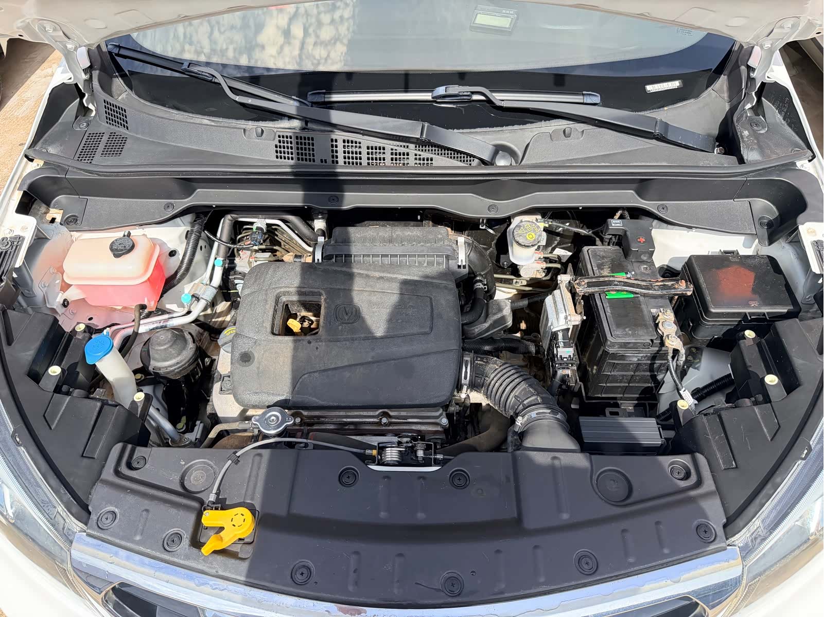 Changan CS15, 2018 13