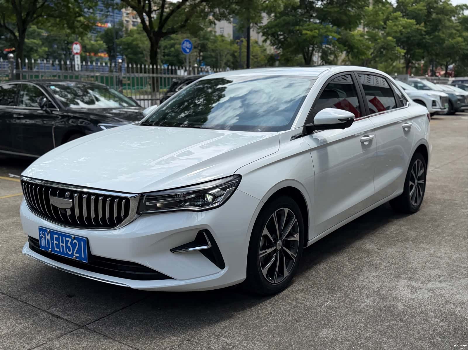 Geely Emgrand, 2025 1