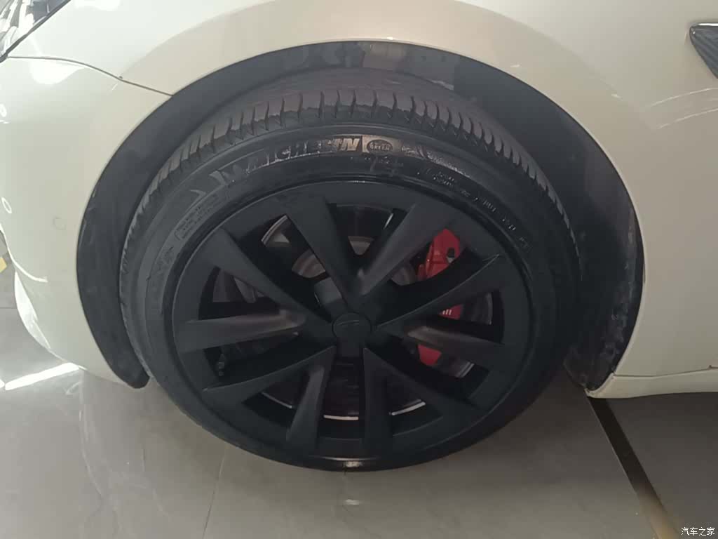 Tesla Model 3, 2020 23