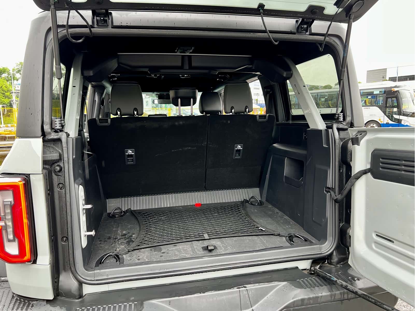 Ford Bronco, 2025 19