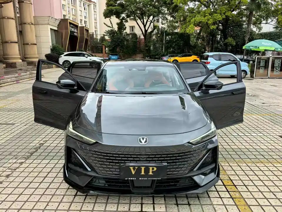 Changan UNI-V