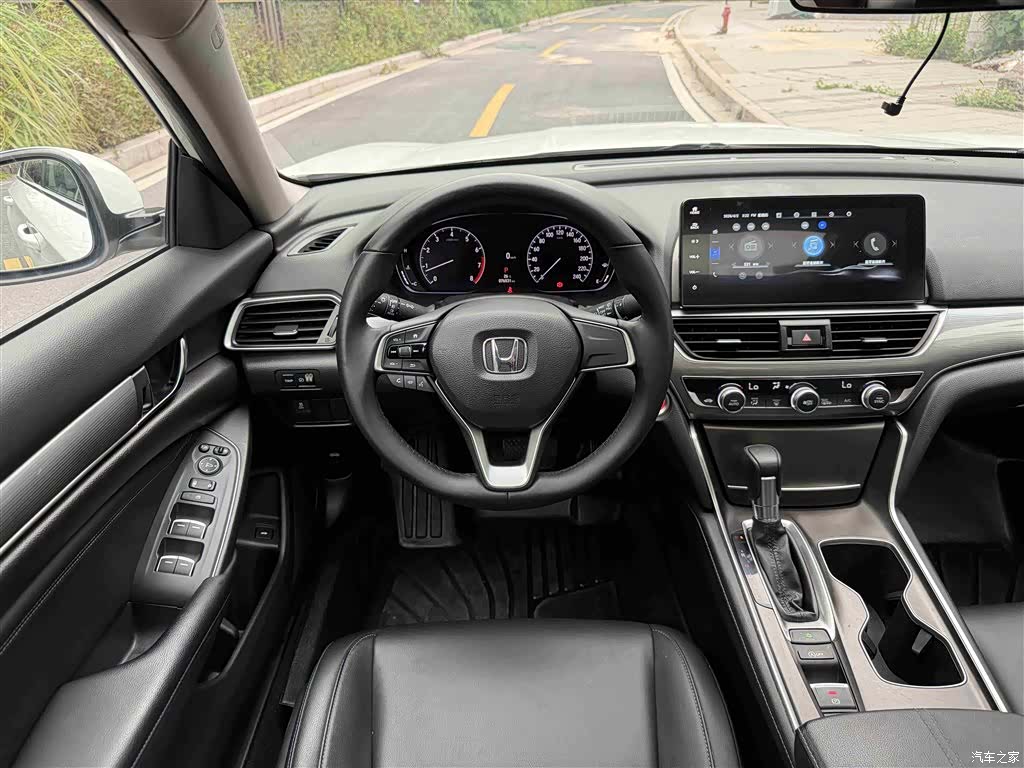 Honda Accord, 2022 13