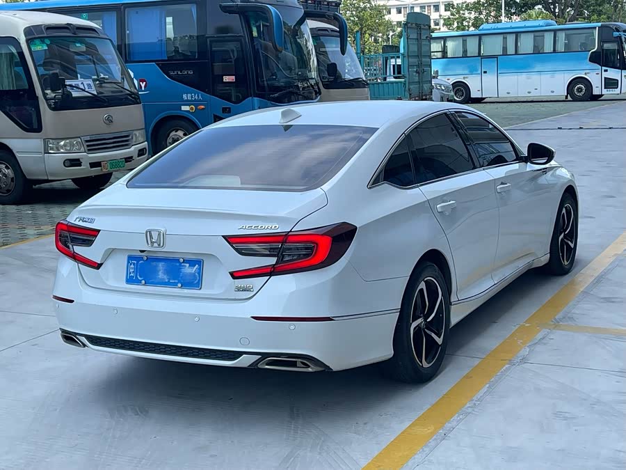 Honda Accord 2023, фото 5