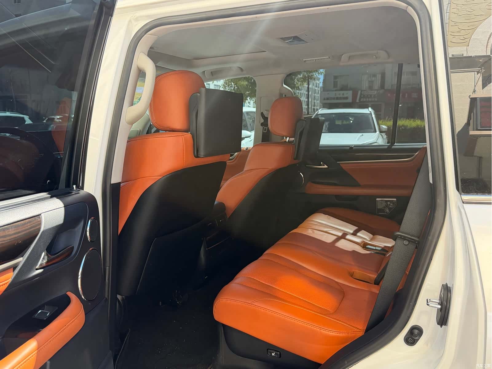 Lexus LX, 2018 21
