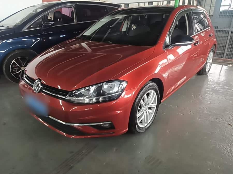 Volkswagen Golf 2018, фото 1