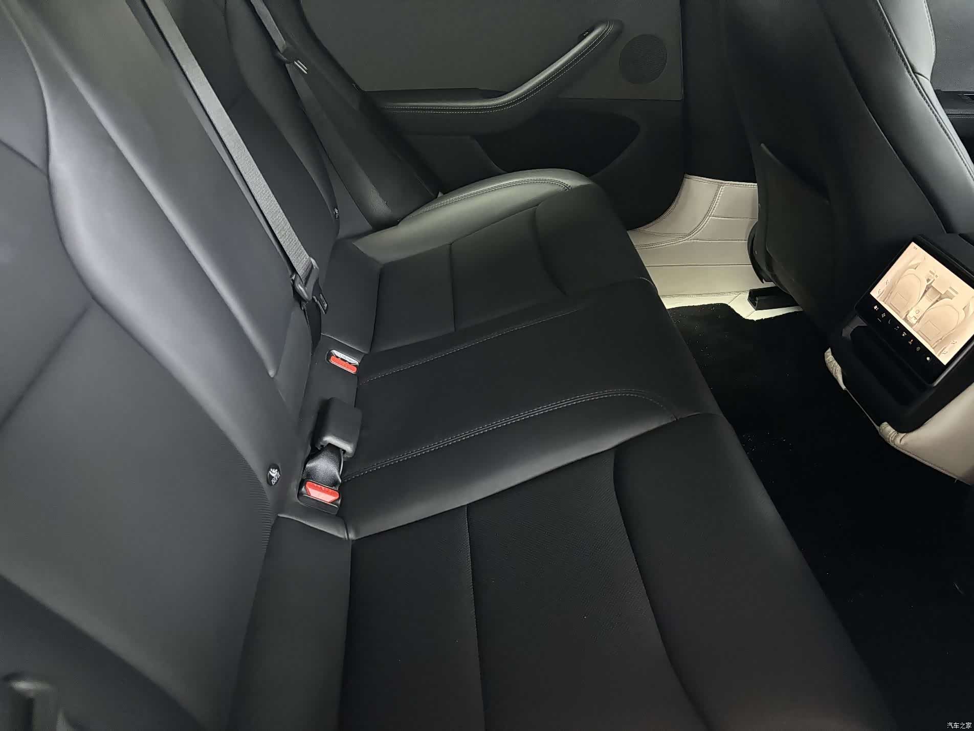 Tesla Model 3, 2024 10