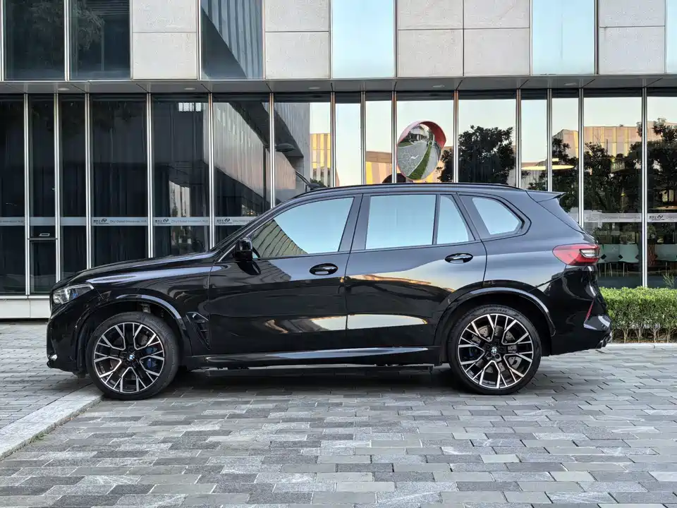 BMW X5 M