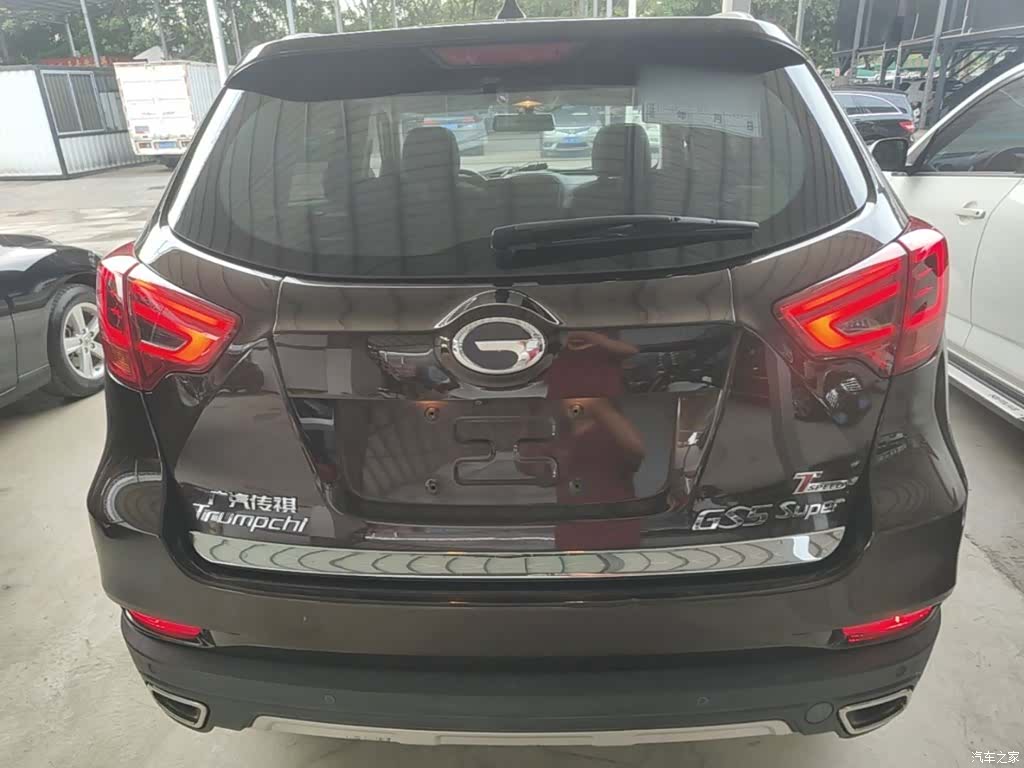 GAC GS5, 2016 6