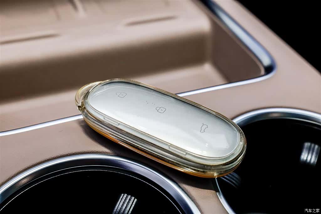 Li Auto L8, 2025 34