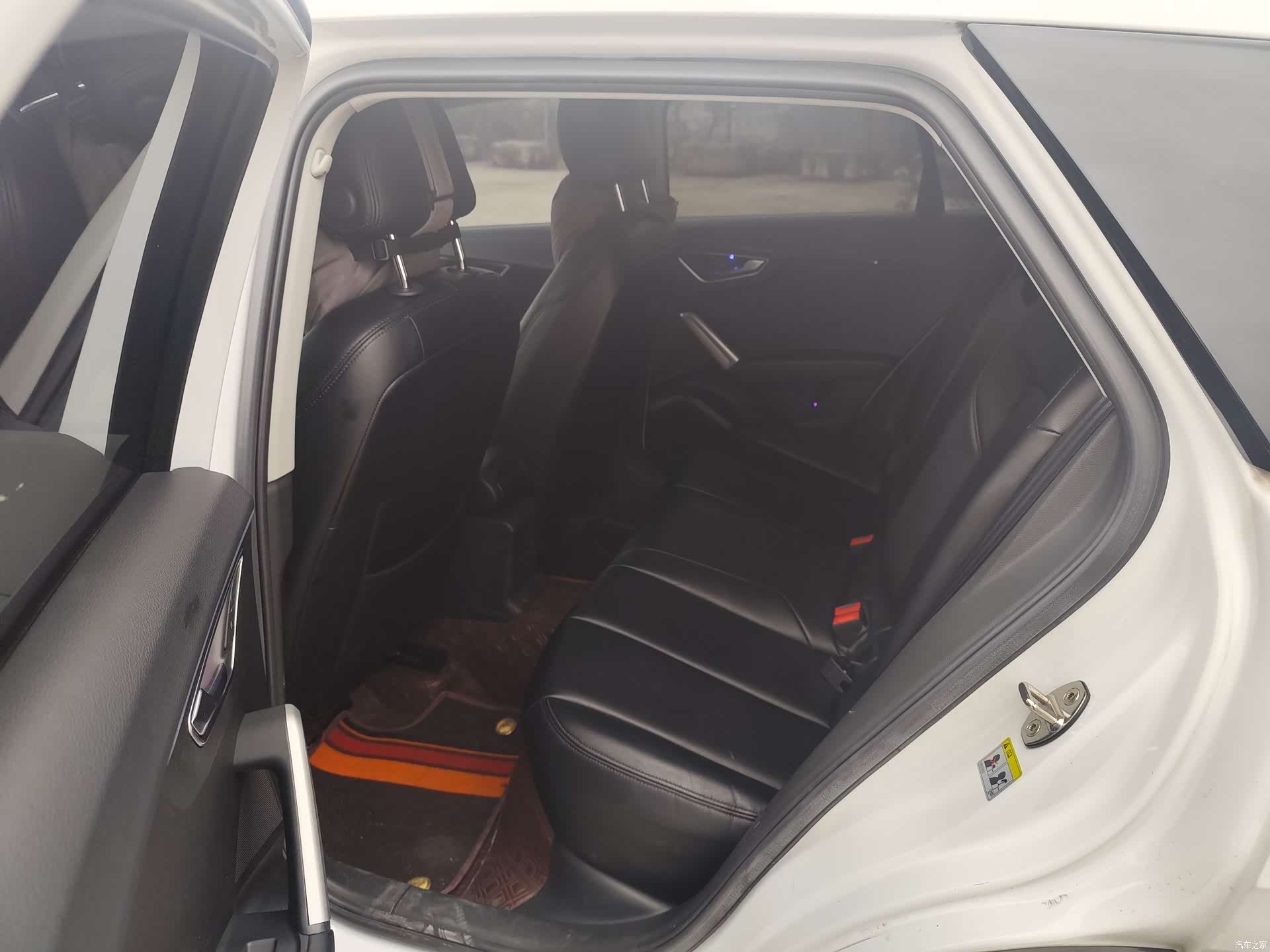 Audi Q2L, 2021 10
