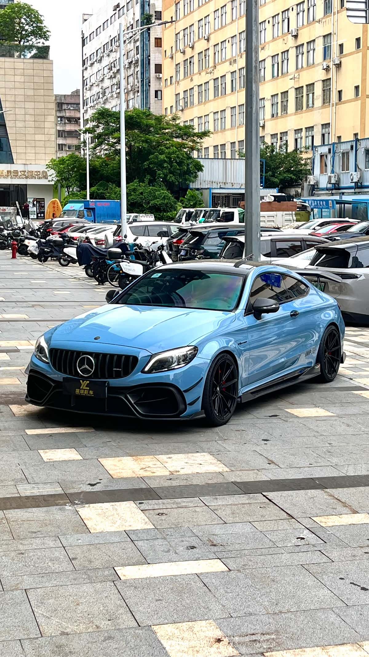 Mercedes-Benz C-Class, 2020 1