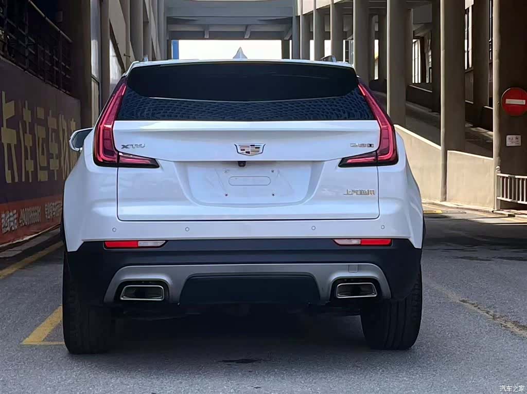 Cadillac XT4, 2021 4