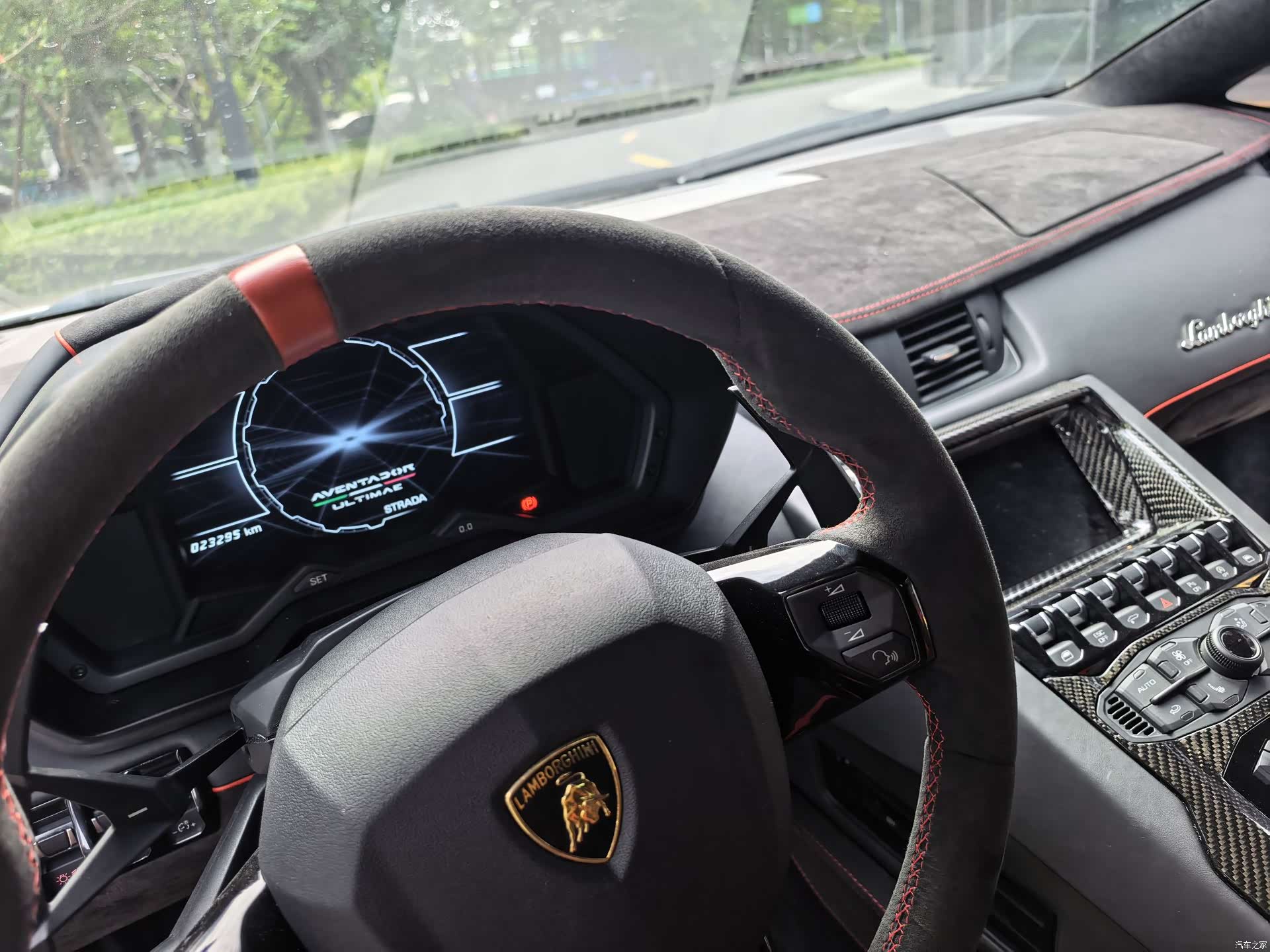 Lamborghini Aventador, 2013 все фото