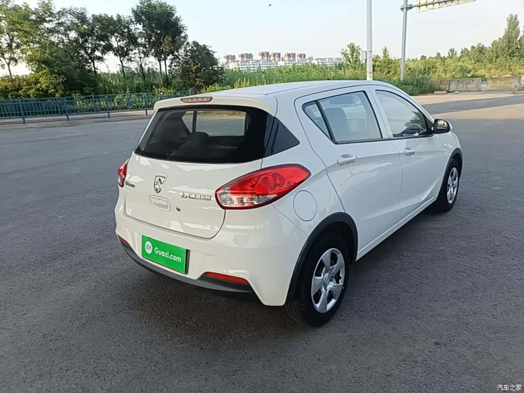 Wuling 310, 2019 7