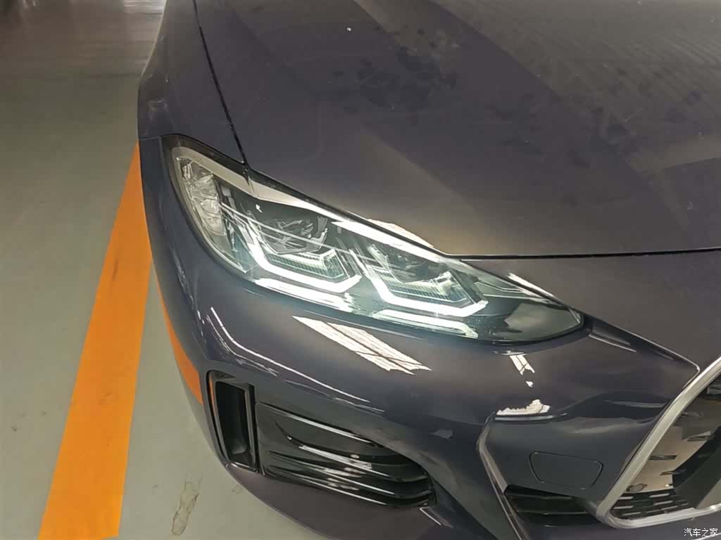 BMW i4, 2025 12