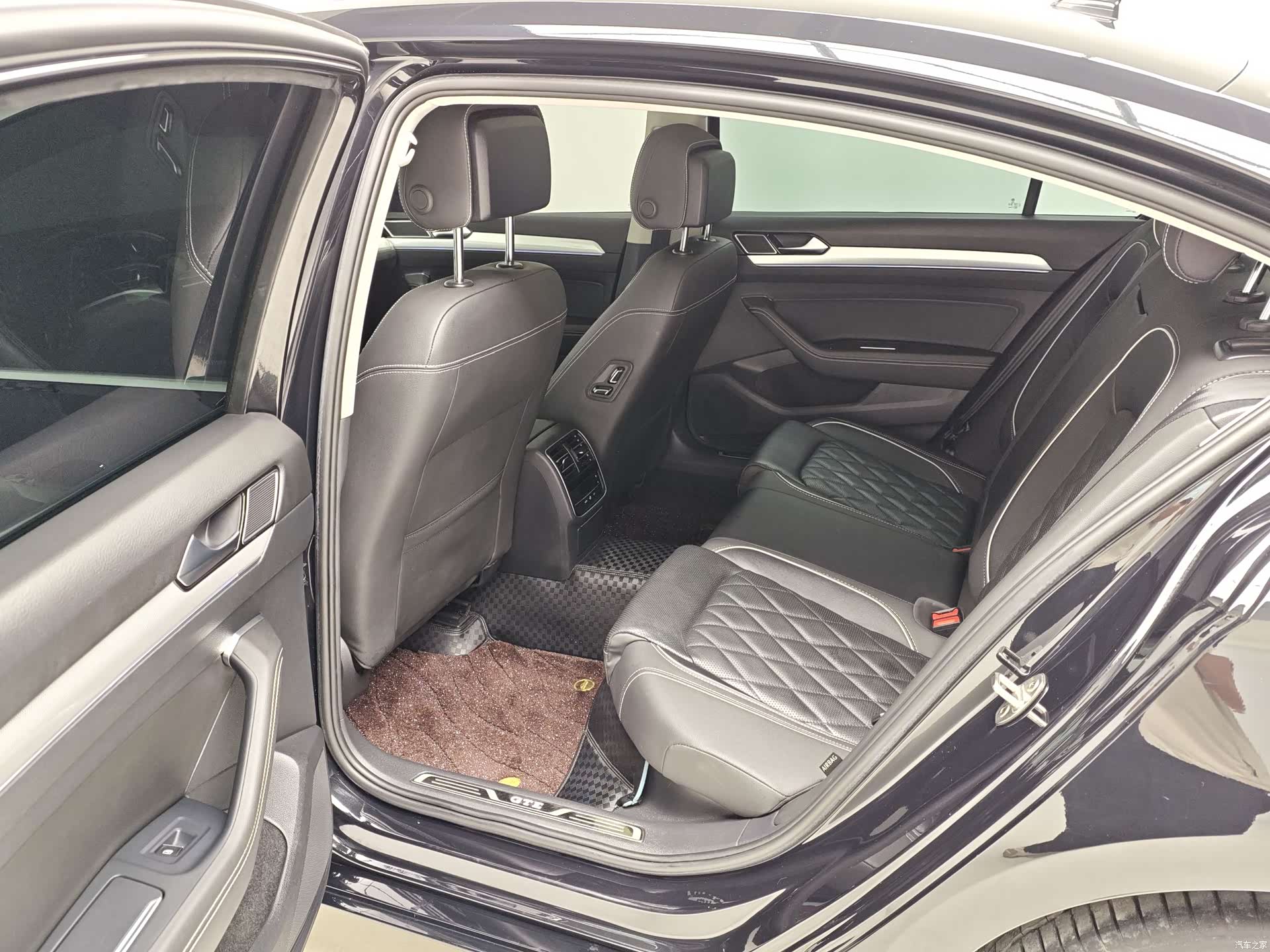 Volkswagen Magotan, 2024 16