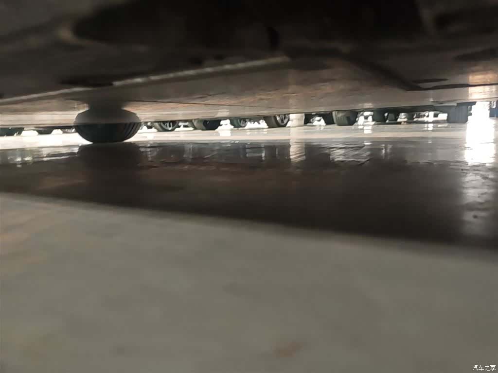 BMW i4, 2025 6