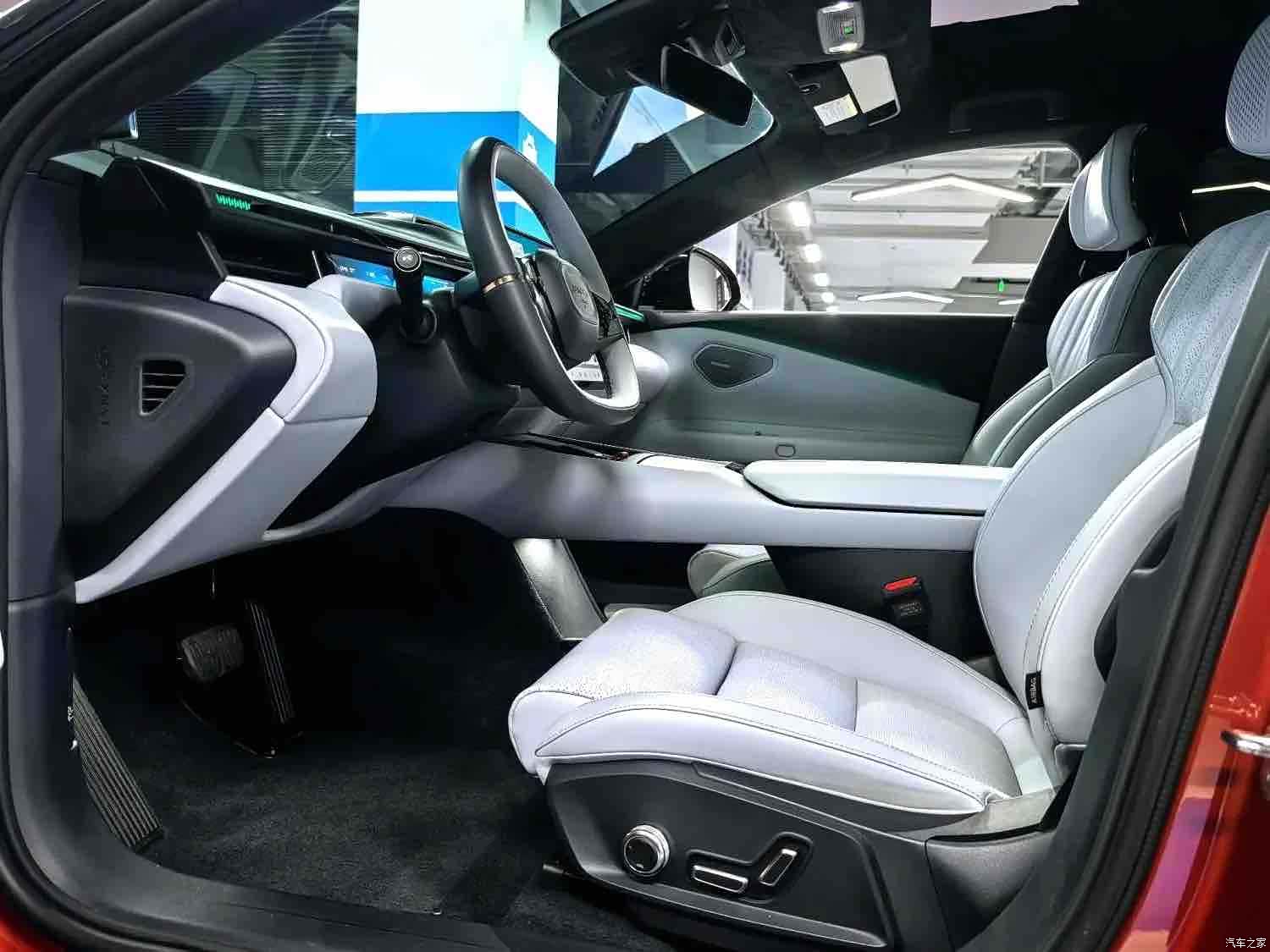 Lynk & Co Z10, 2024 6