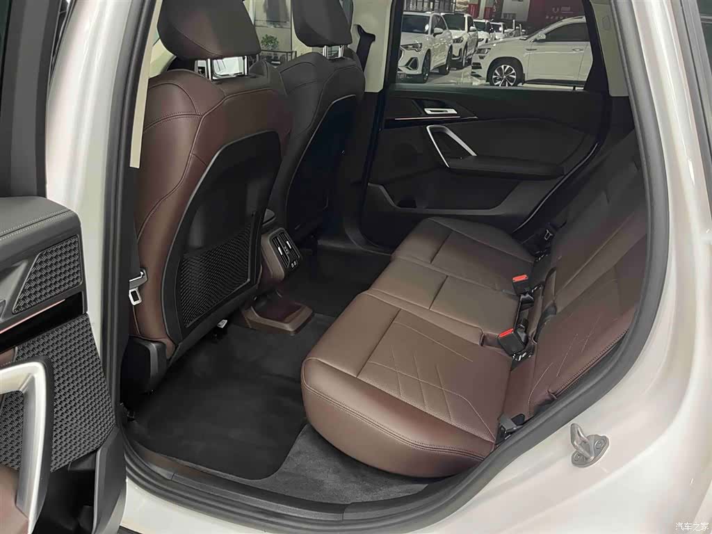 BMW X1, 2023 14