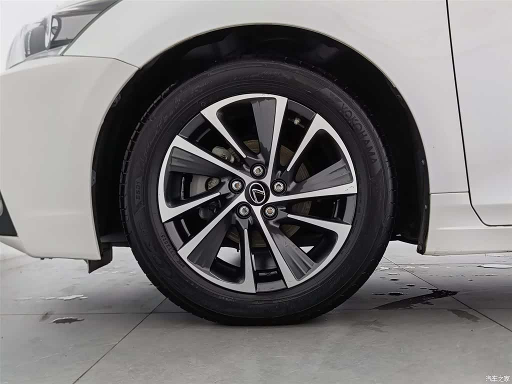 Lexus CT, 2020 17