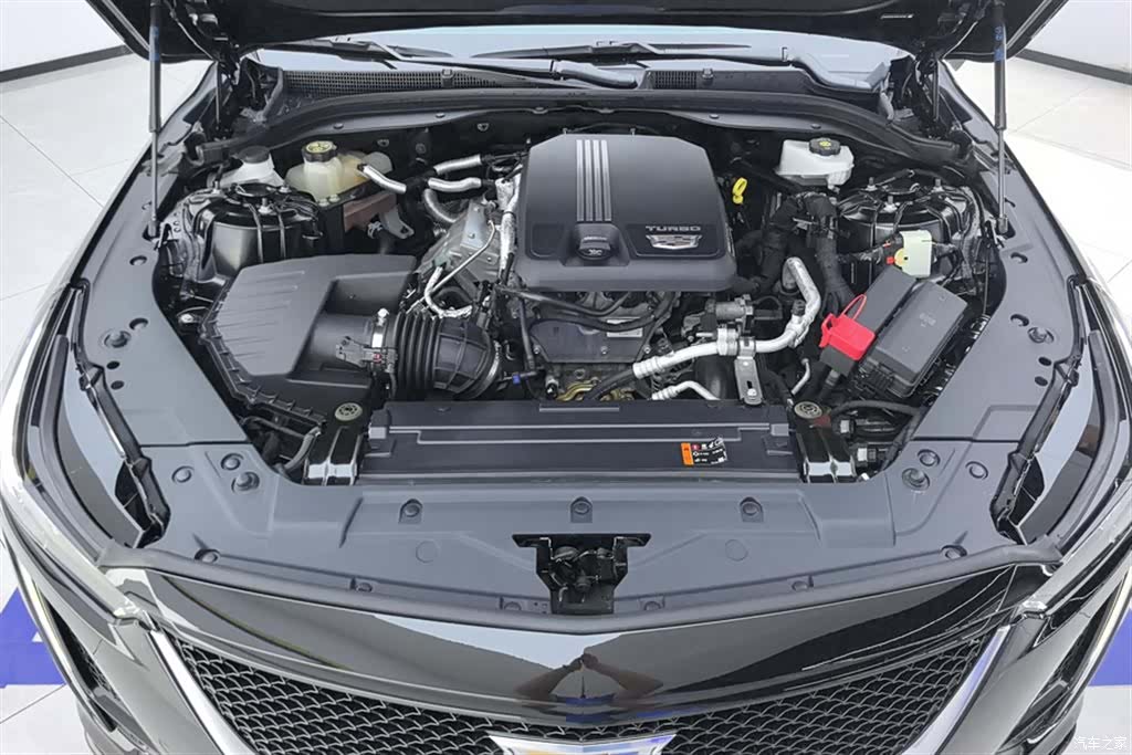 Cadillac CT5, 2023 10
