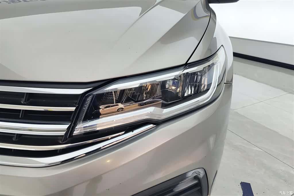 Volkswagen Bora, 2018 все фото