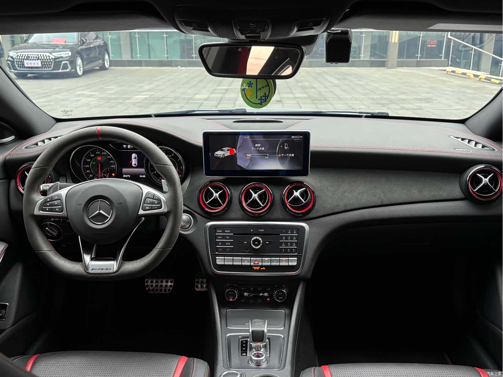 Mercedes-Benz CLA, 2019 12
