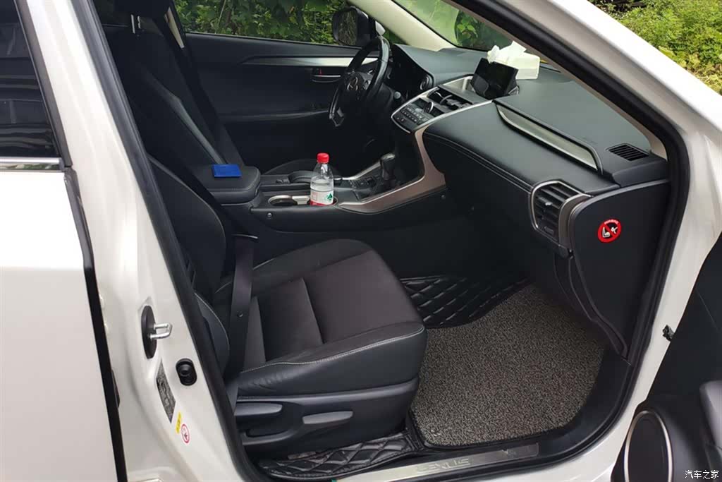 Lexus NX, 2016 8