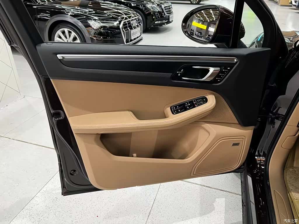 Porsche Macan, 2021 13