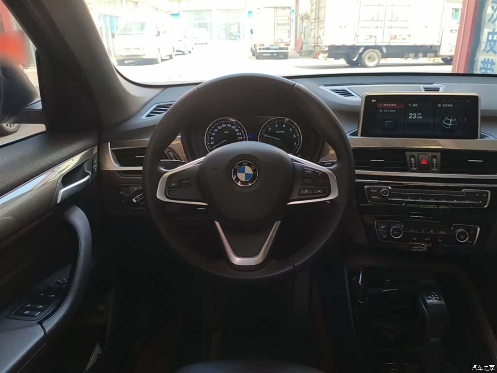 BMW X1, 2019 11