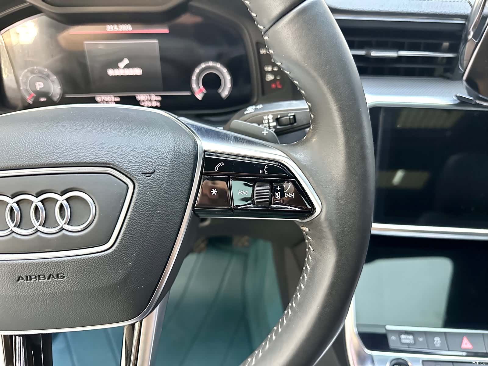 Audi A6L, 2021 16