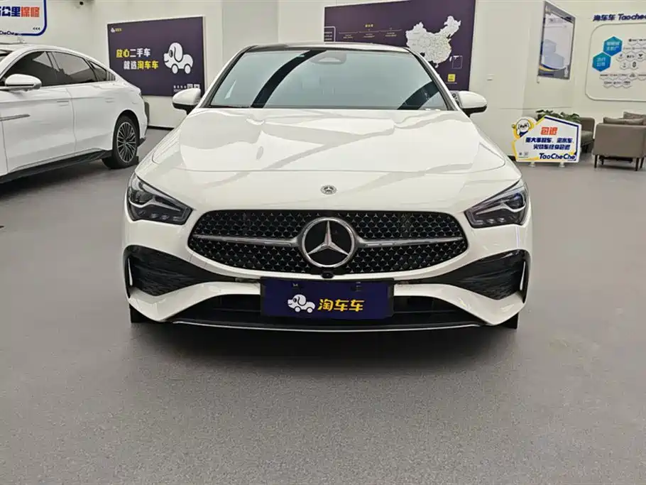 Mercedes-Benz CLA